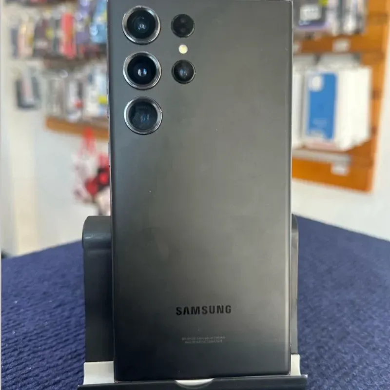 Samsung S23 Ultra de 12 GB RAM con 256 GB