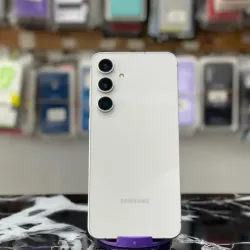 Samsung S24 FE de 8 GB RAM con 256 GB