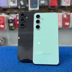 Samsung S24 FE (Dual-Sim) de 8 GB RAM con 256 GB