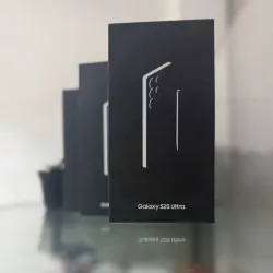 Samsung S25 Ultra (Dual-Sim) de 12 GB RAM con 512 GB. Sellados en caja. Forro de regalo