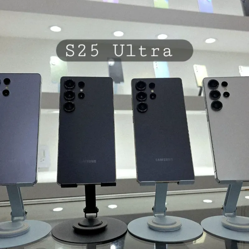 Samsung S25 Ultra (Dual-Sim) de 12 GB RAM con 512 GB.