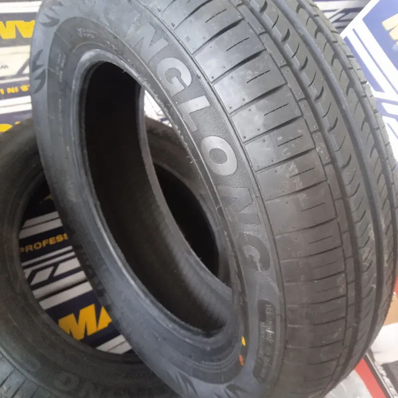 Neumático 165/70 R14 