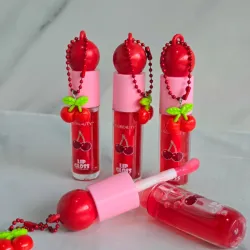 Brillo de labios cereza