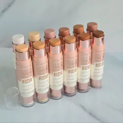 Contorno e iluminador en crema