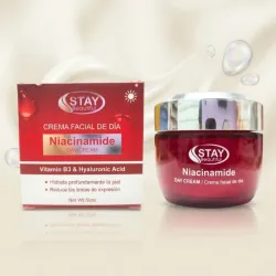 Crema de Día con Niacinamida + Ácido Hialurónico