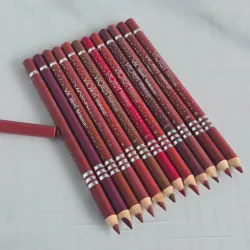 Delineador de labios