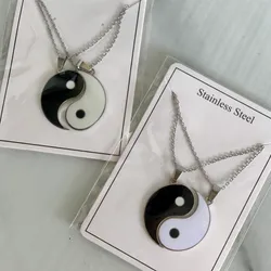 Juego de collar Ying Yang