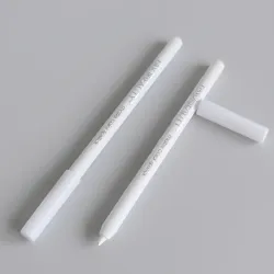 Lápiz de ojo blanco