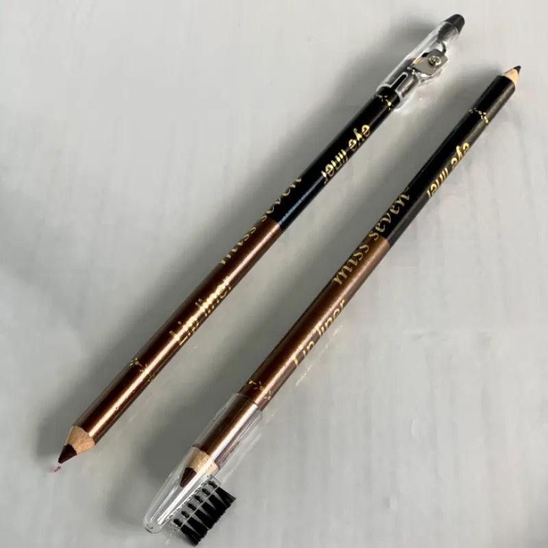 Lápiz de ojos y de labios 