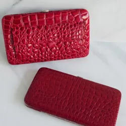 Monederos Tipo Clutch en Rojo Pasión