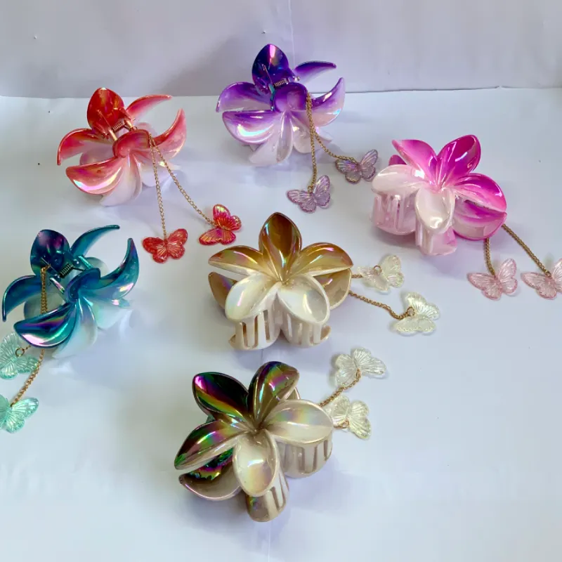 Pellizcos grandes, flores hawaianas 