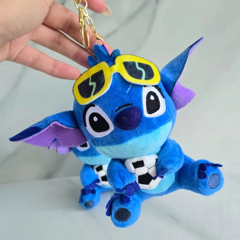 Peluche Stitch Fútbol
