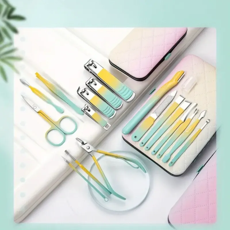 Set Profesional de Manicura y Cuidado Personal de 18 Piezas