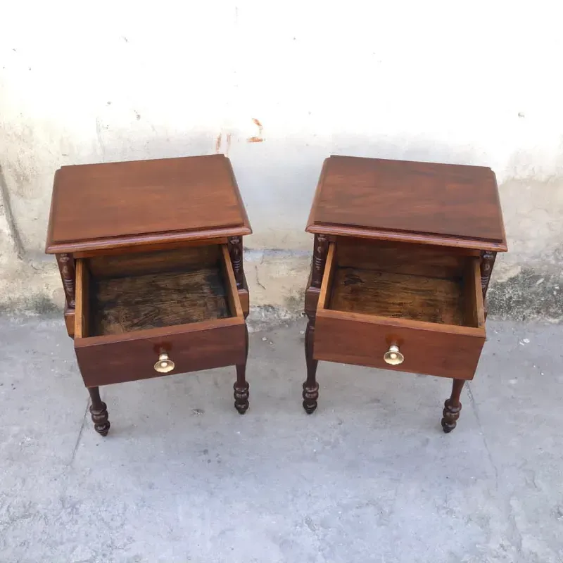 Mesitas de noche Colonial 2