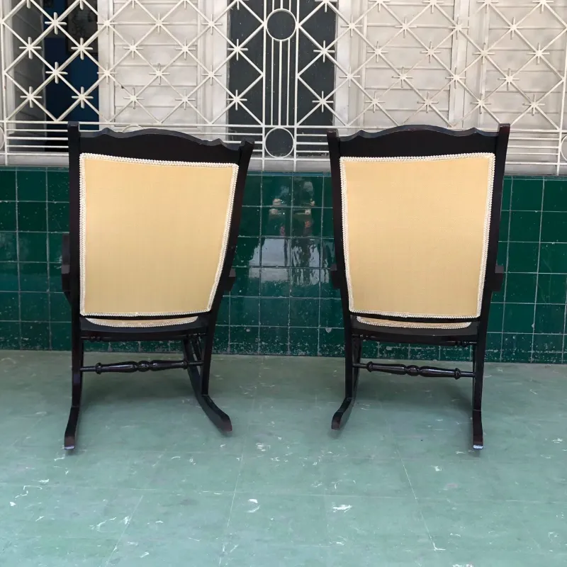 Pareja de Comadritas