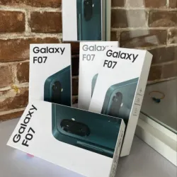 SAMSUNG F07