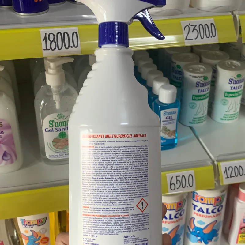 Desinfectante multiusos sin lejía pistola atomizador 750 ml. ARRIZACA