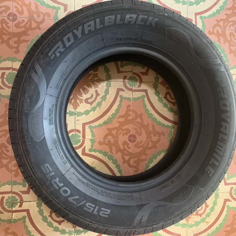 Gomas de paseo 215/70R15