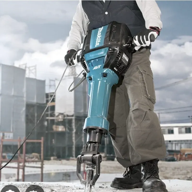 MARTILLO DEMOLEDOR MAKITA HM 1812 120V .