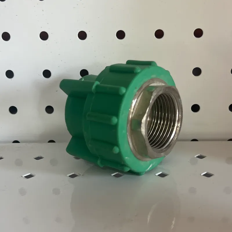 Nudo adaptador TF 