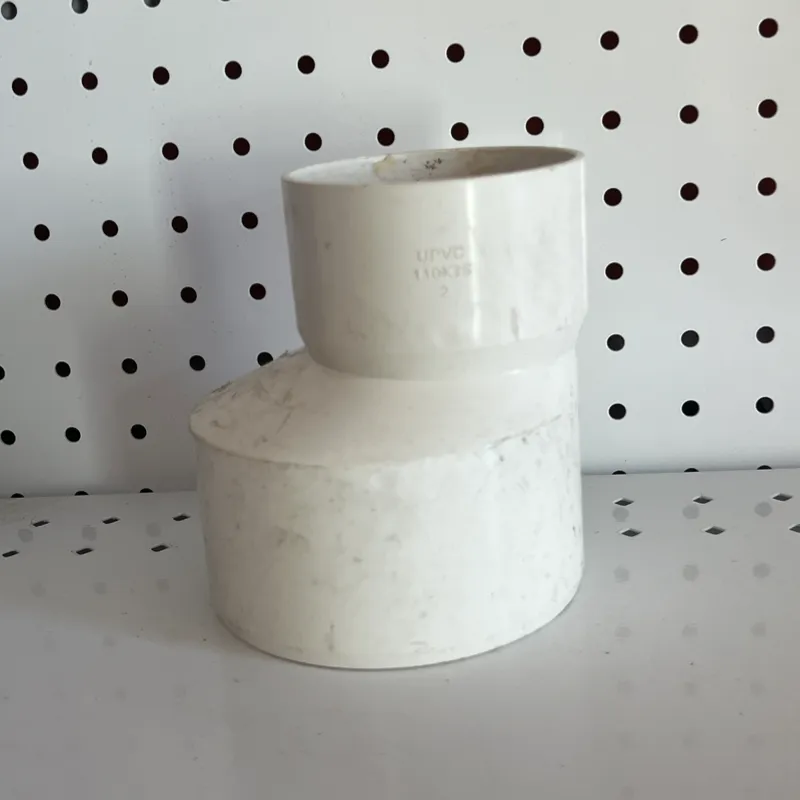 Nudo reducido sanitario PVC 110 x 75