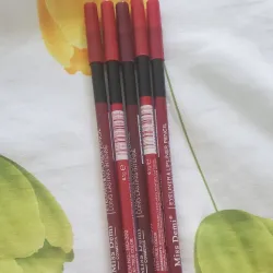 Delineador de labios