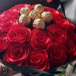 Ramo Promesa en Pétalos✨️🎀