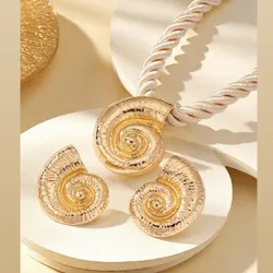 Juego de Collar y Aretes