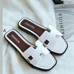 Sandalia