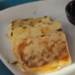 Saganaki de queso feta