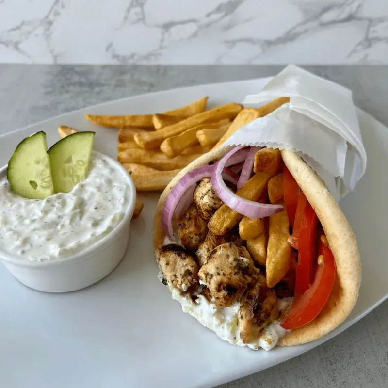 Souvlaki de pechuga de pollo