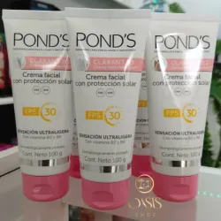 Crema facial con protección solar Ponds (anti manchas)