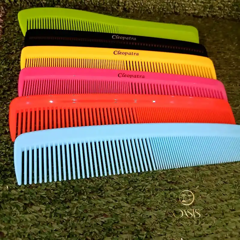 Peines dientes finos