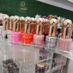 Pinturas de uñas naturales