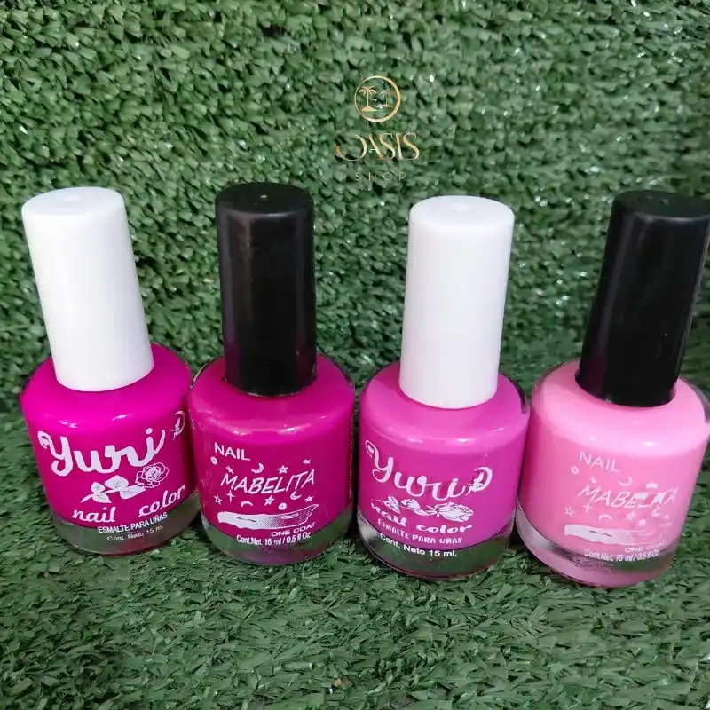 Pinturas de uñas naturales tonos rosados oscuros