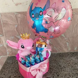 Caja de ❤️ con peluche, taza y bombones