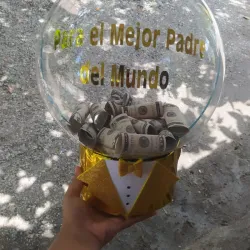 Globo con dinero 