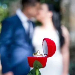  Descubre los anillos de compromiso perfectos para tu boda en Cuba