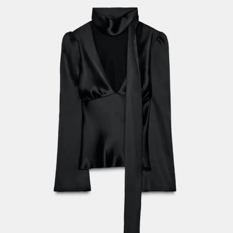 Blusa Satinada Zara