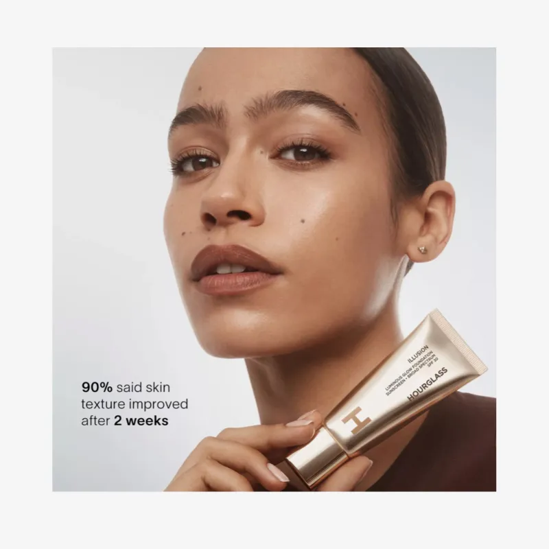 Hourglass Base con protector solar SPF 30