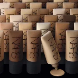 Nars Base Soft Matte 
