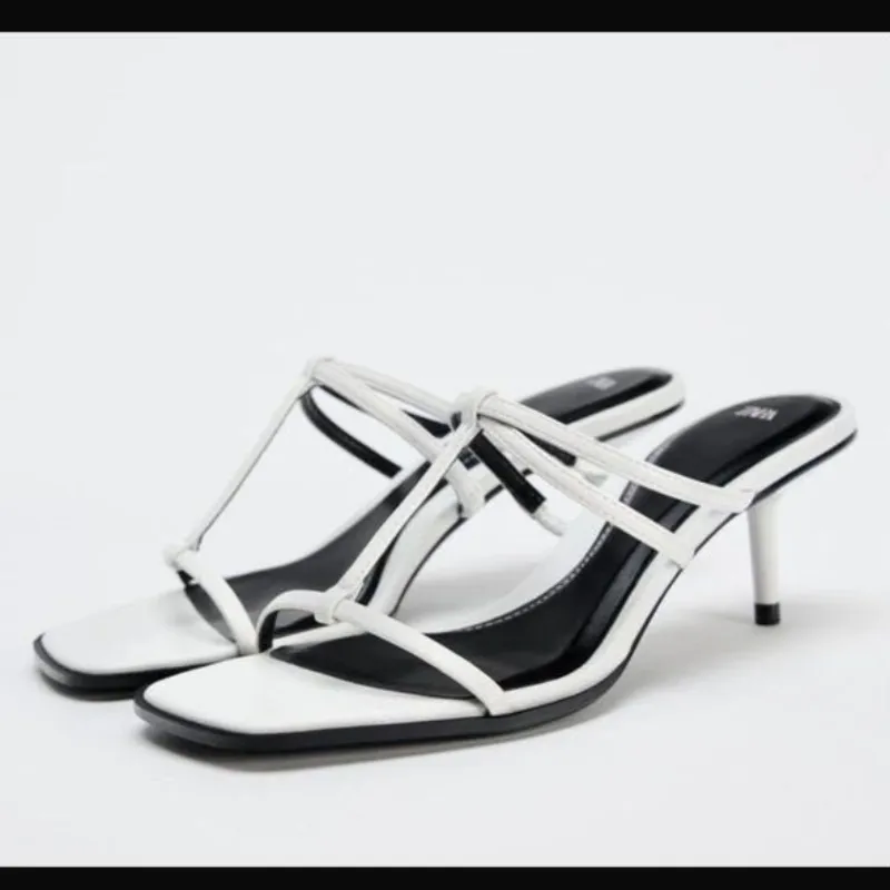 Sandalias de Tacón Zara