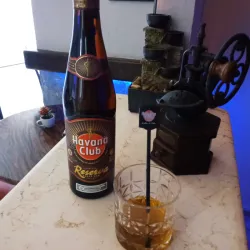 Havana Club Añejo Reserva Trago 