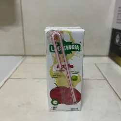 Caja de jugo de Manzana 