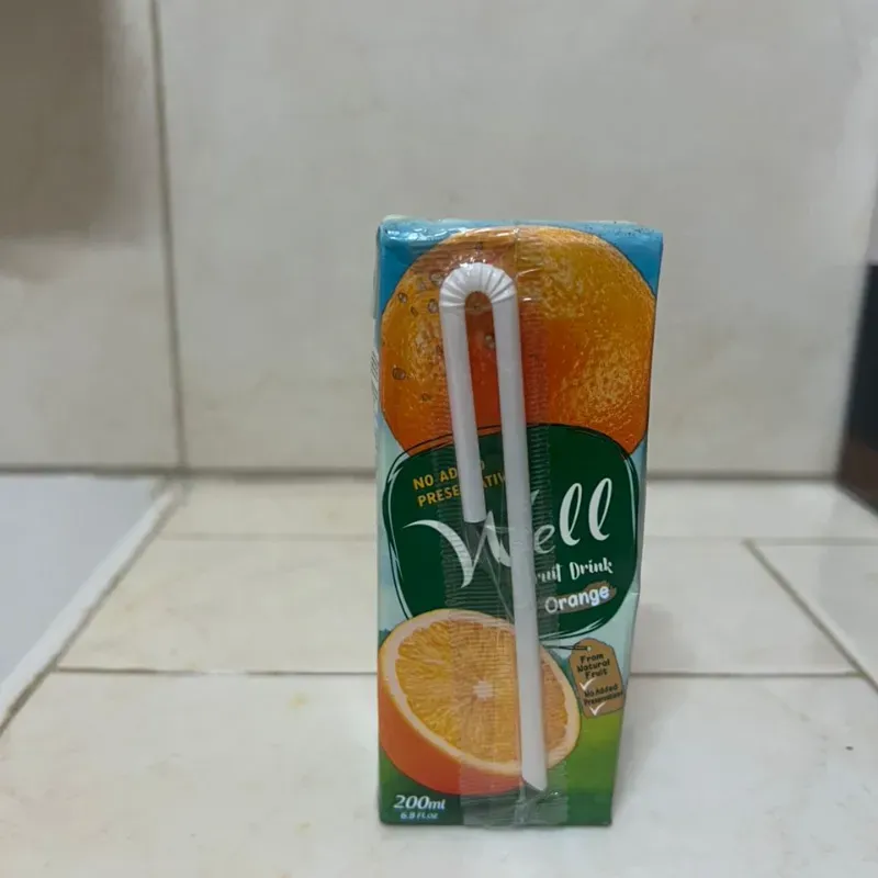 Caja de jugo de Naranja 