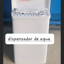 Dispensador de agua fria y caliente Royal + Botellon 