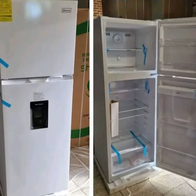 Refrigerador Royal Premium 11.7 pies con dispensador de agua