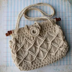 Cartera artesanal playera