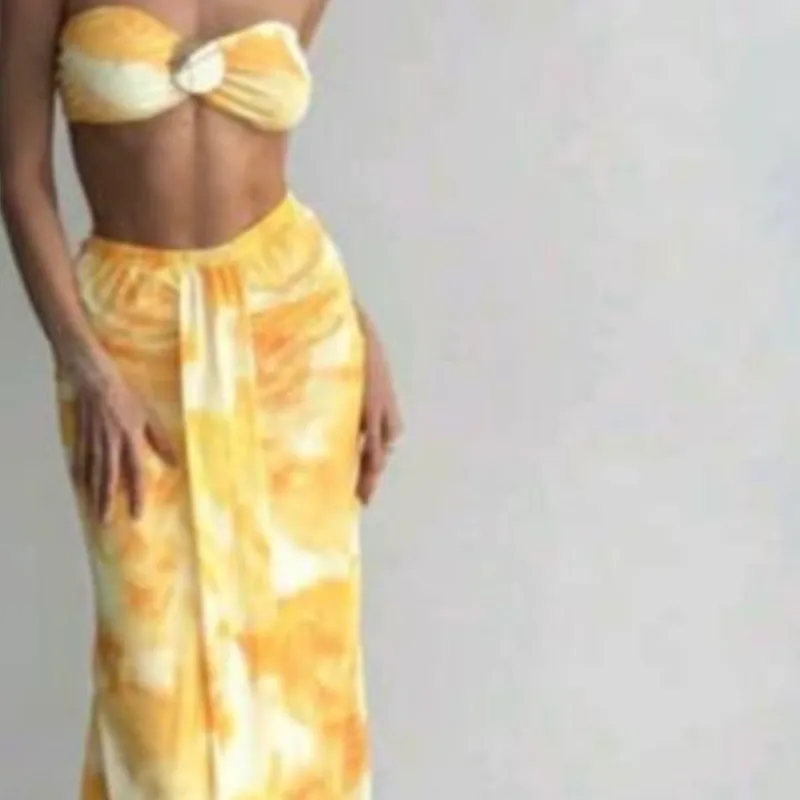 Conjunto color amarillo 