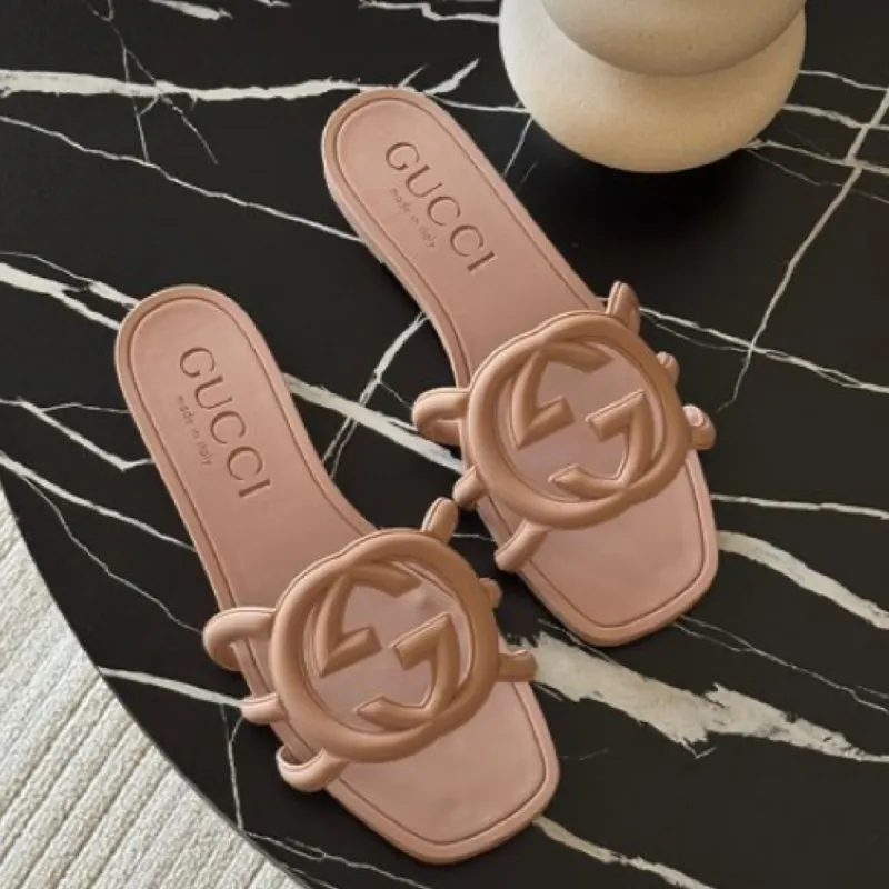 Sandalias GUCCI (Beich)
